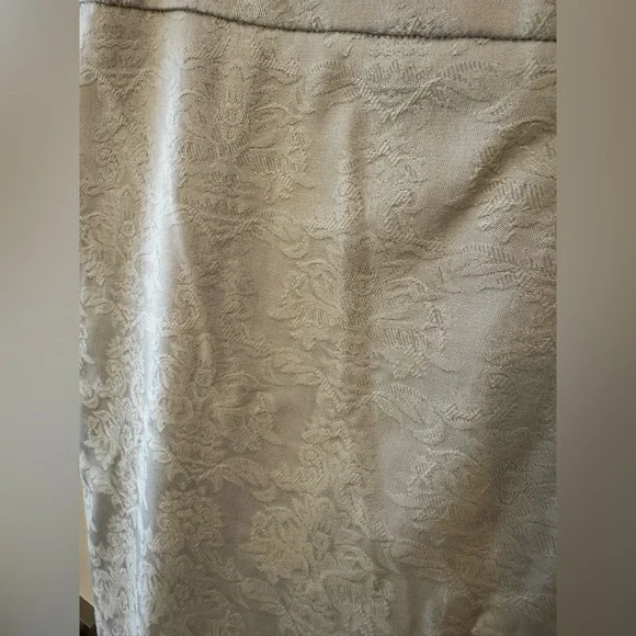 RW&CO. Ivory/Off-White Floral Jacquard Pencil Skirt - Cotton Blend - Size 8 - Picture 7 of 10